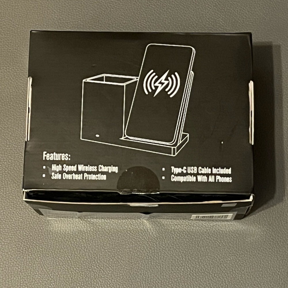 NFL Eagles Black Phone Stand Charger and Holder Cup wireless for iPhone/Android - Picture 3 of 5